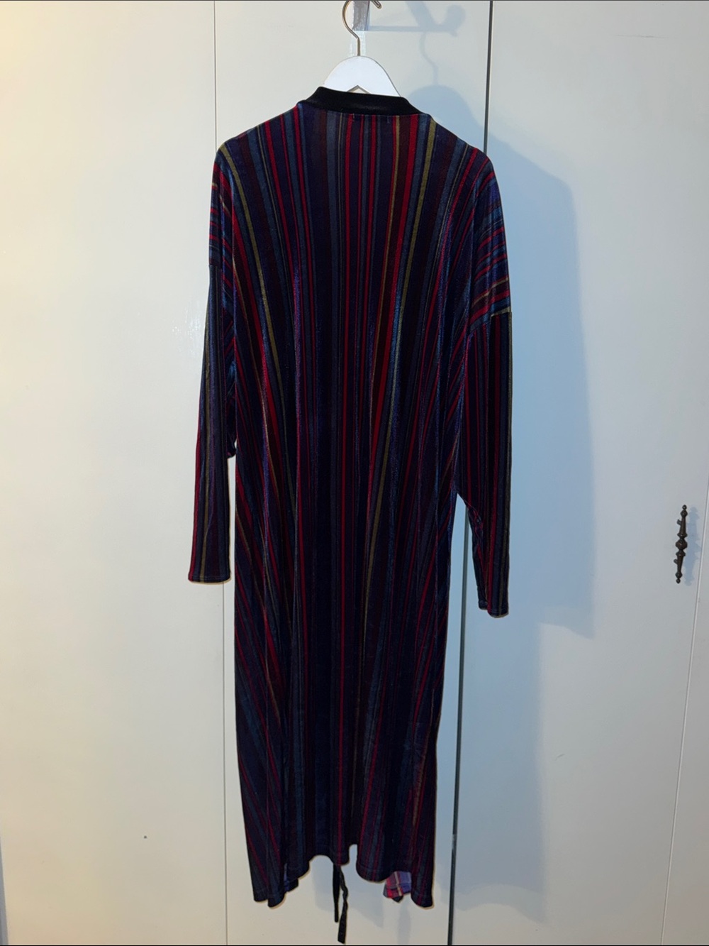 Velvet Striped Long Robe - Picture 3 of 5